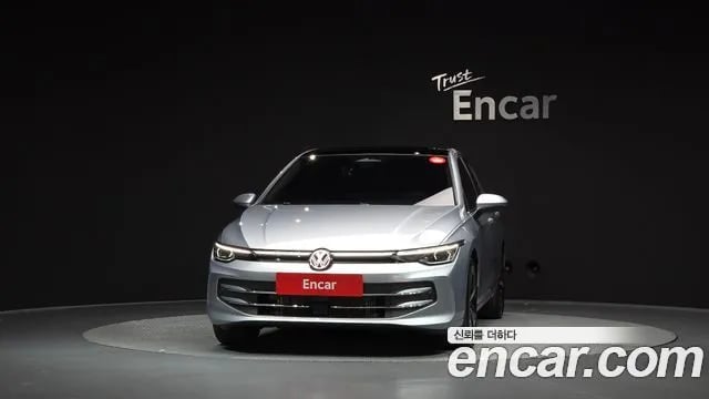 Volkswagen Golf Golf 8th Generation 2026 года - вид 3