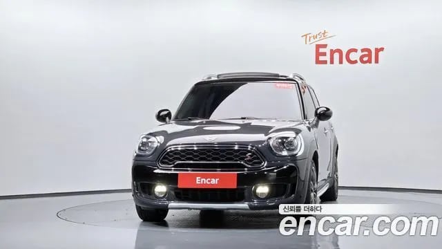 Mini Countryman Cooper SD Country Man 2019 года - вид 2