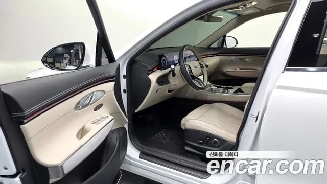 Genesis GV70 GV70 2026 года - похожие автомобили