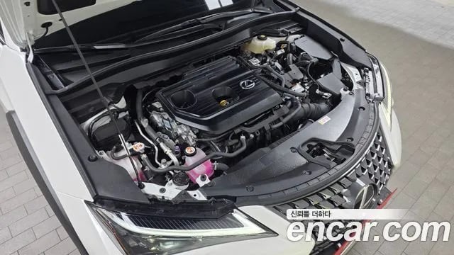 Lexus UX UX300h 2025 года - вид 5