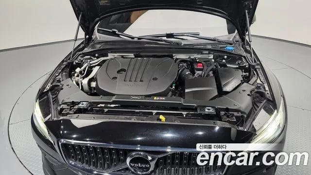 Volvo V60 V60 Cross-country 2nd Generation 2021 года - вид 6
