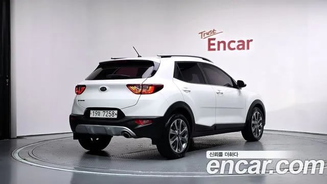 Kia Stonic Stony 2018 года - вид 2