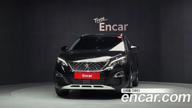 Peugeot 3008 3008 second generation 2018 года - вид 3