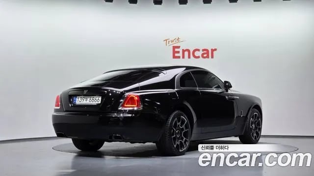 Rolls-Royce Wraith Lace 2021 года - вид 2