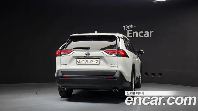 Toyota RAV4 RAV4 5th Generation 2019 года - вид 4