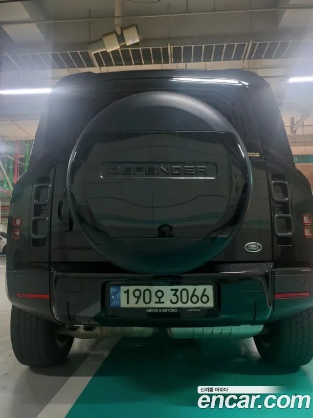 Land Rover Defender Bitdefender (L663) 2022 года - вид 5