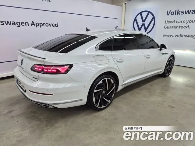 Volkswagen Arteon Atheon 2023 года - вид 2