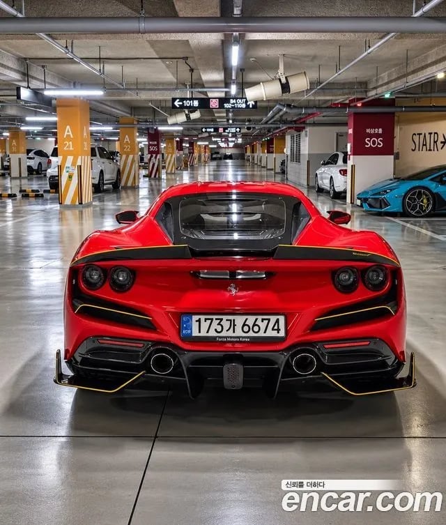 Ferrari F8 F8 Tributo 2021 года - вид 4