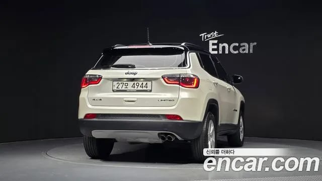 Jeep Compass Compass 2nd Generation 2018 года - вид 4