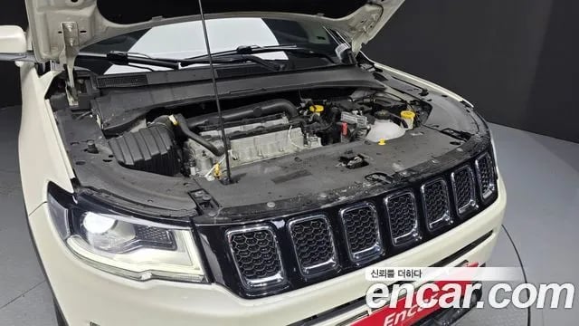 Jeep Compass Compass 2nd Generation 2018 года - вид 6