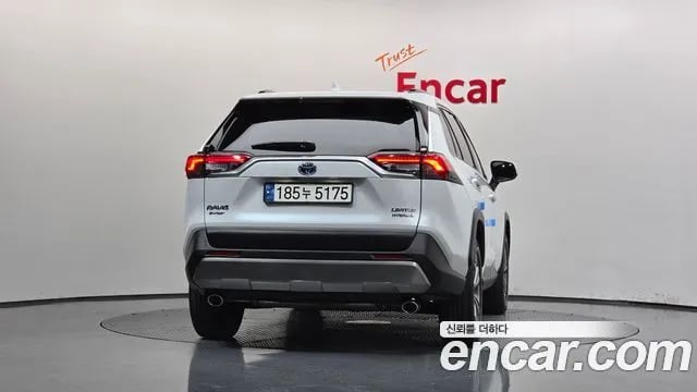 Toyota RAV4 RAV4 5th Generation 2024 года - вид 4