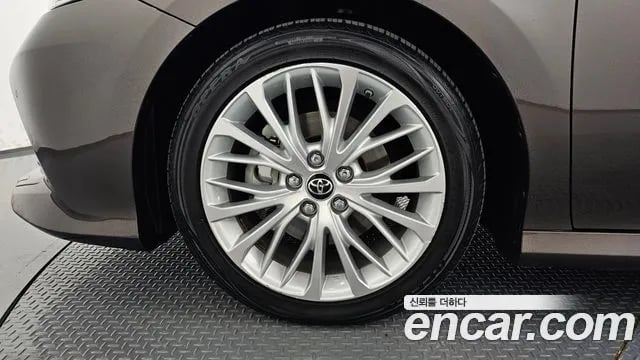 Toyota Camry Camry (XV70) 2018 года - вид 5