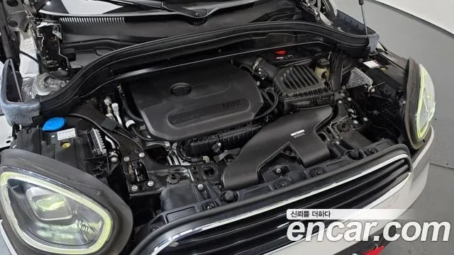 Mini Countryman Cooper Country Man 2023 года - вид 5