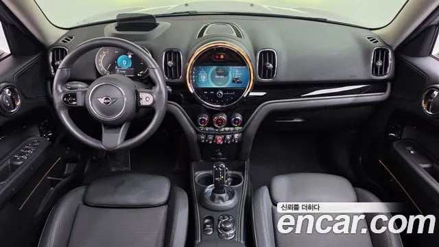 Mini Countryman Cooper Country Man 2023 года - вид 6