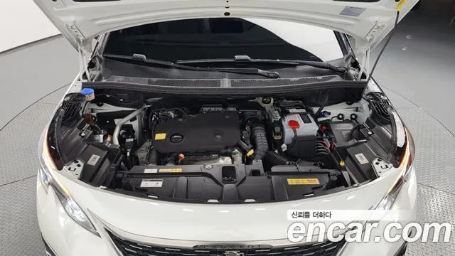 Peugeot 3008 3008 second generation 2020 года - вид 6