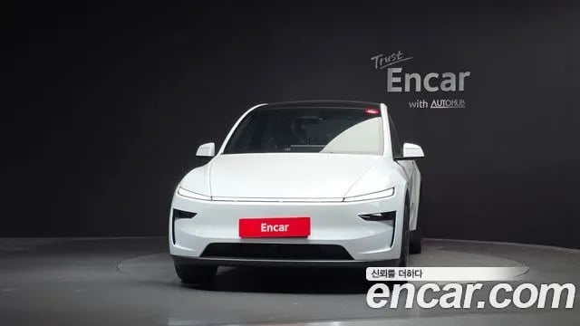 Tesla Model Y Model Y 2026 года - вид 3