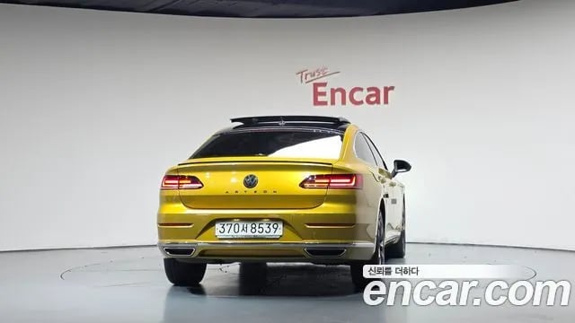 Volkswagen Arteon Atheon 2018 года - вид 3