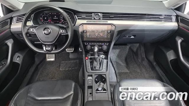 Volkswagen Arteon Atheon 2018 года - вид 6