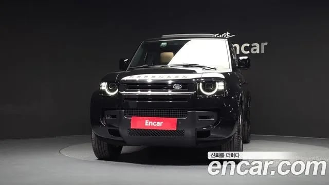 Land Rover Defender Bitdefender (L663) 2026 года - вид 3