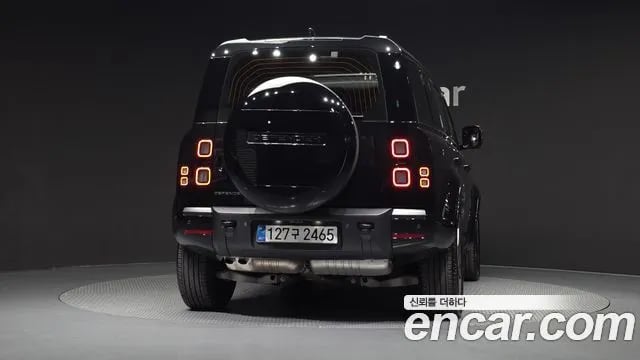 Land Rover Defender Bitdefender (L663) 2026 года - вид 4