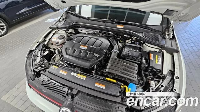 Volkswagen Golf Golf 8th Generation 2025 года - вид 6