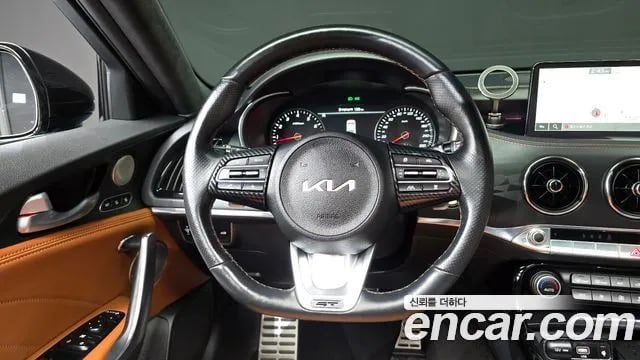Kia Stinger Stinger Meister 2023 года - похожие автомобили
