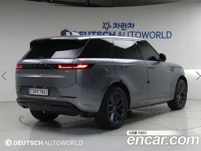 Land Rover Range Rover Sport Range Rover Sport 3rd Generation 2023 года - вид 2