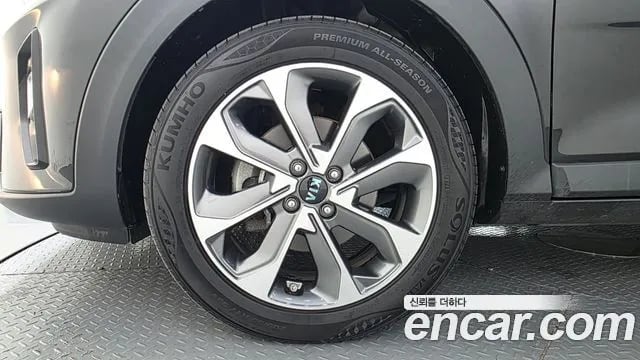 Kia Stonic Stony 2018 года - вид 5
