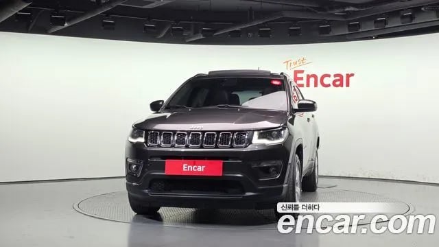 Jeep Compass Compass 2nd Generation 2019 года - вид 3