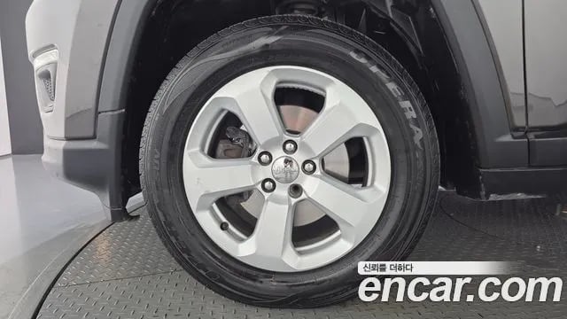 Jeep Compass Compass 2nd Generation 2019 года - вид 5