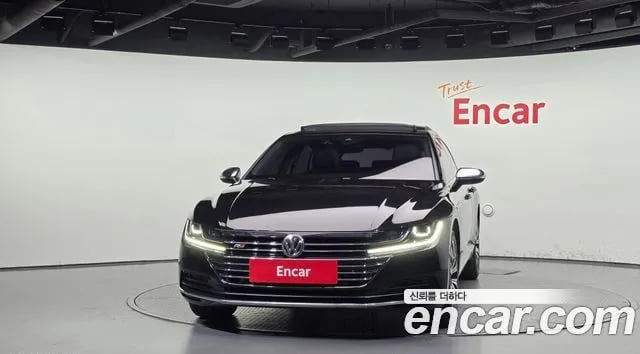 Volkswagen Arteon Atheon 2019 года - вид 3