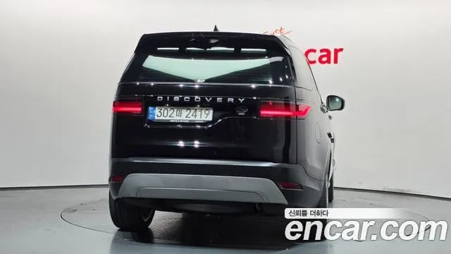 Land Rover Discovery Discovery 5 2021 года - вид 4