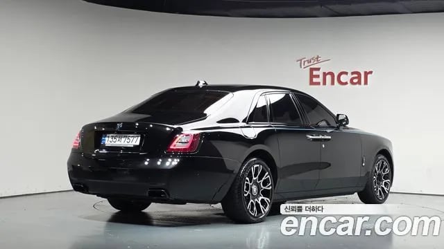 Rolls-Royce Ghost Ghost 2nd Generation 2023 года - вид 2