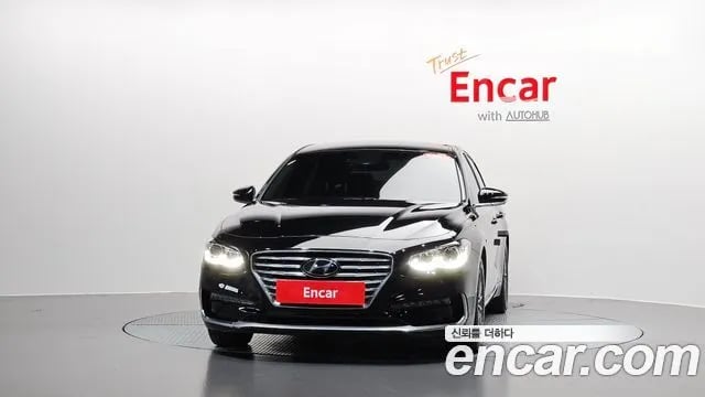 Hyundai Grandeur Granger IG Hybrid 2018 года - вид 2
