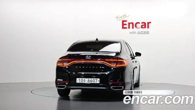 Hyundai Grandeur Granger IG Hybrid 2018 года - вид 3
