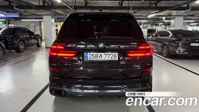 BMW X7 X7 (G07) 2026 года - вид 4