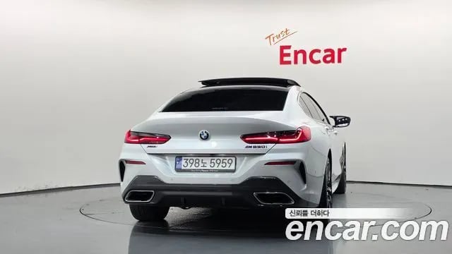 BMW 8-Series 8 Series (G15) 2024 года - вид 4