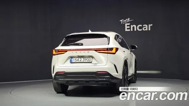 Lexus NX NX350h Second generation 2023 года - вид 4