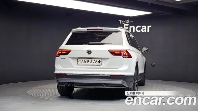 Volkswagen Tiguan Tiguan second Generation 2020 года - вид 4