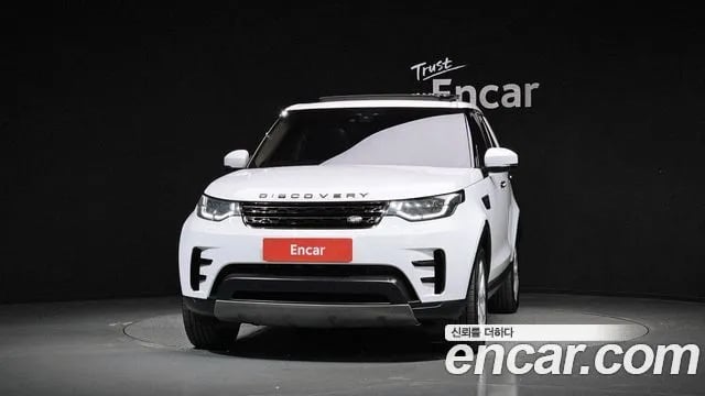 Land Rover Discovery Discovery 5 2018 года - вид 3