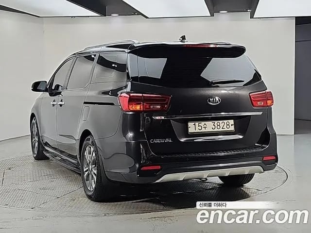 Kia Carnival The New Carnival 2019 года - вид 3
