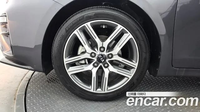 Kia K3 Come New K3 2018 года - вид 5
