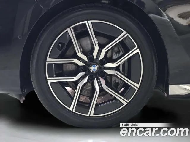 BMW 7-Series 7 Series (G70) 2026 года - вид 5