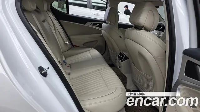 Genesis G70 The New G70 2024 года - похожие автомобили