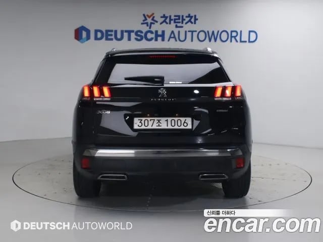 Peugeot 3008 3008 second generation 2020 года - вид 4