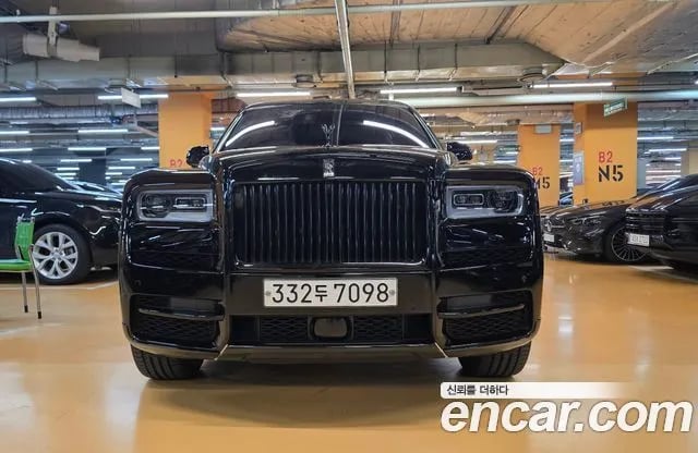 Rolls-Royce Cullinan Cullinan 2020 года - вид 2