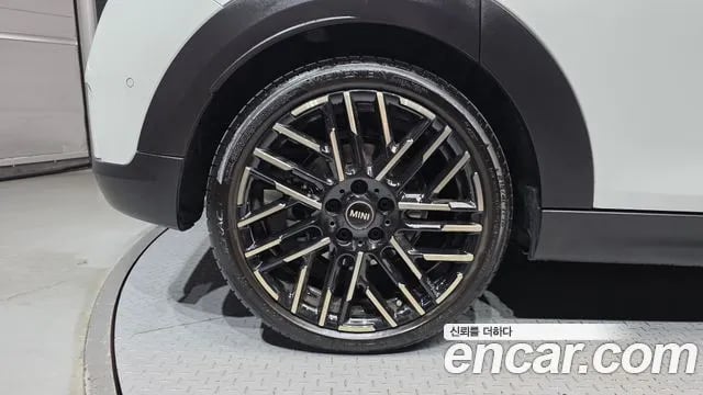 Mini Cooper Cooper S 4th Generation 2024 года - вид 5
