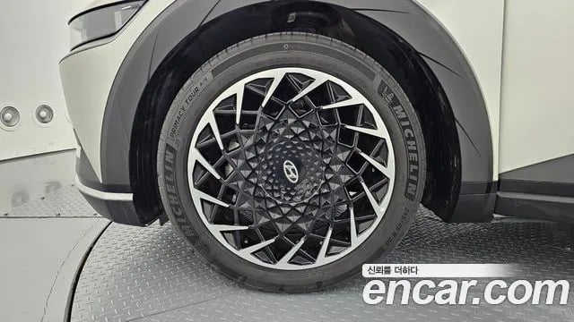 Hyundai Ioniq5 Ionic 5 2022 года - вид 4