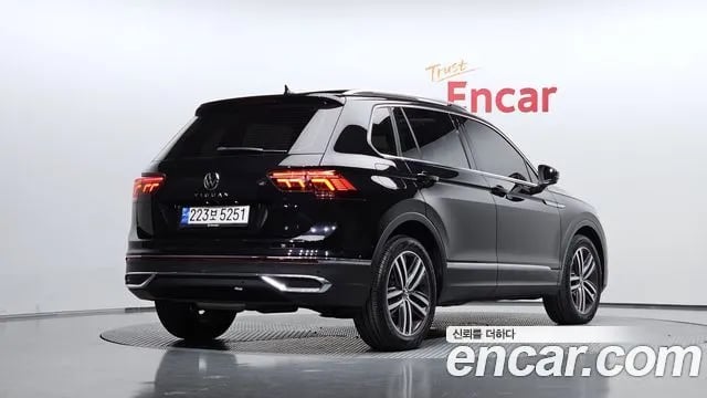 Volkswagen Tiguan Tiguan second Generation 2022 года - вид 2