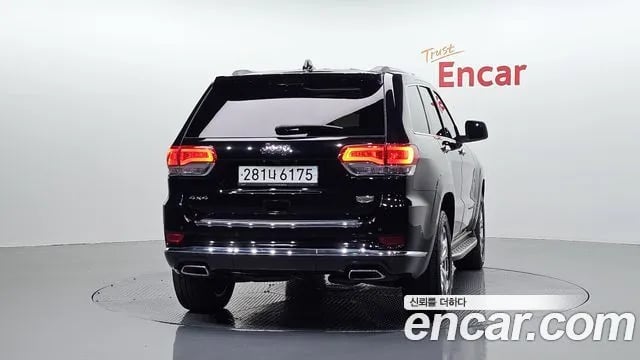 Jeep Cherokee Grand Cherokee 2019 года - вид 3